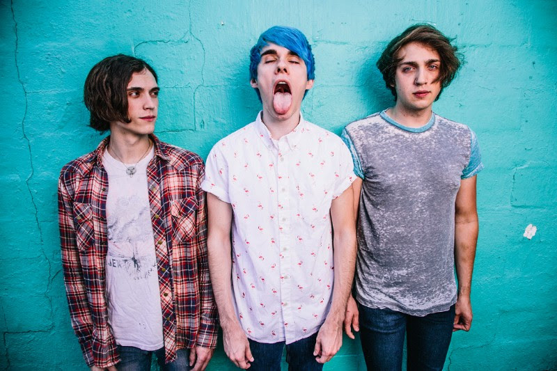 Watch Waterparks ‘No Capes’ music video